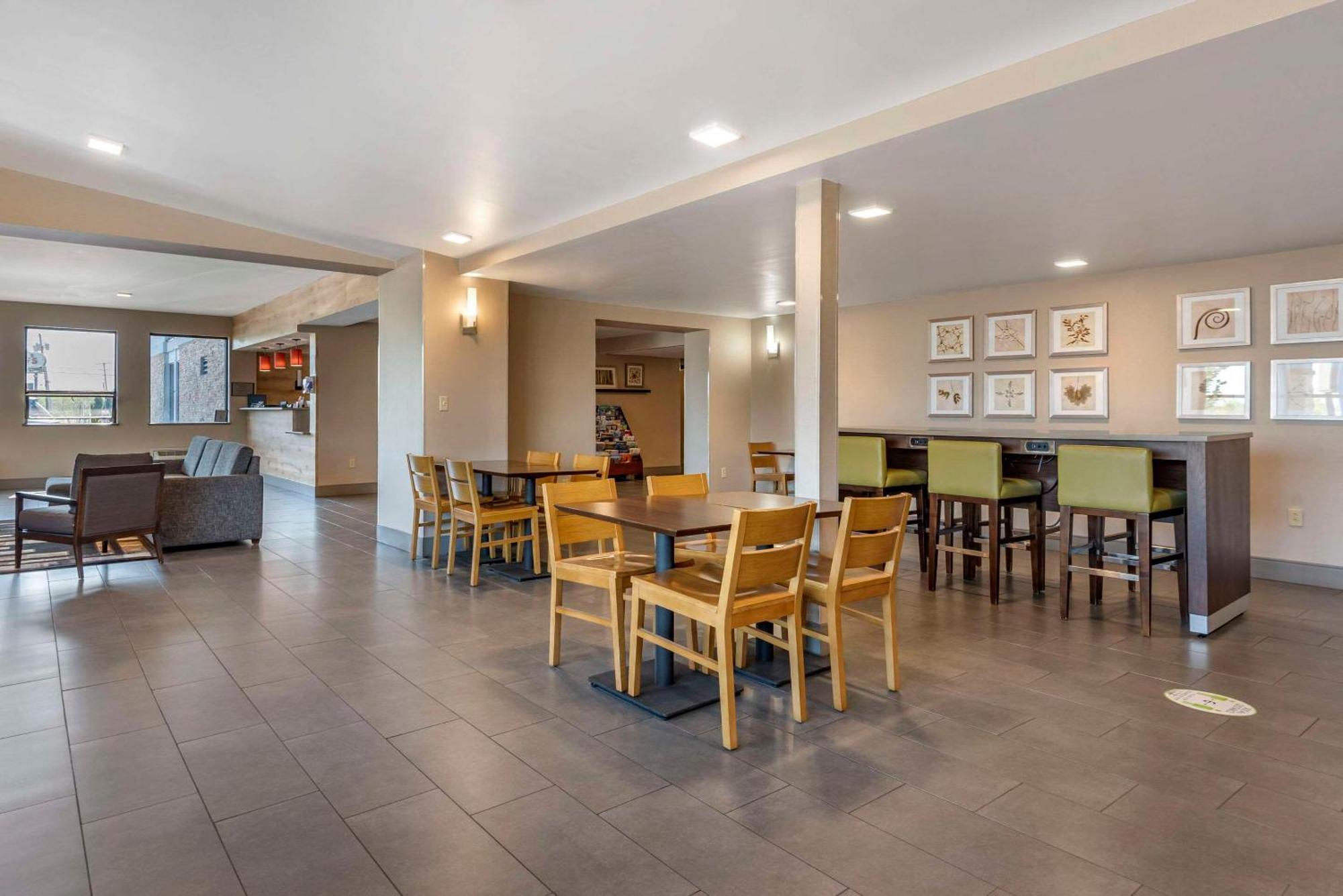 Comfort Inn & Suites Liverpool - Syracuse North Exterior foto